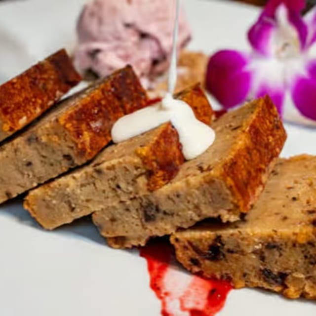 8" Mama's Pudding (serves 20).